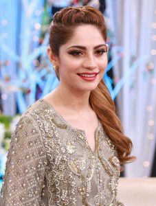 Neelam Muneer Age, Height, BF, Weight, Biography & More - BioExposed